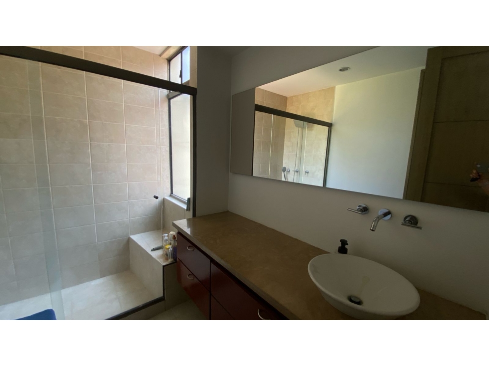 VENTA DE HERMOSA CASA REMODELADA EN SECTOR MONTESSORI CCZ — foto 6