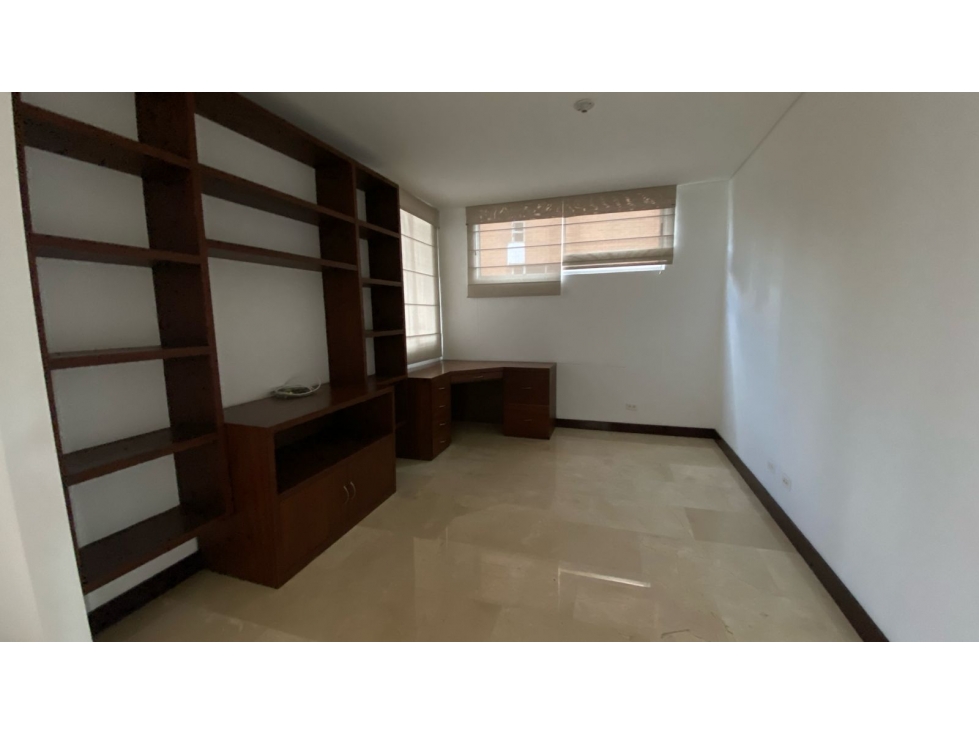 VENTA Y ARRIENDO DE HERMOSO APARTAMENTO EN LA LOMA DEL TESORO CCZ — foto 4
