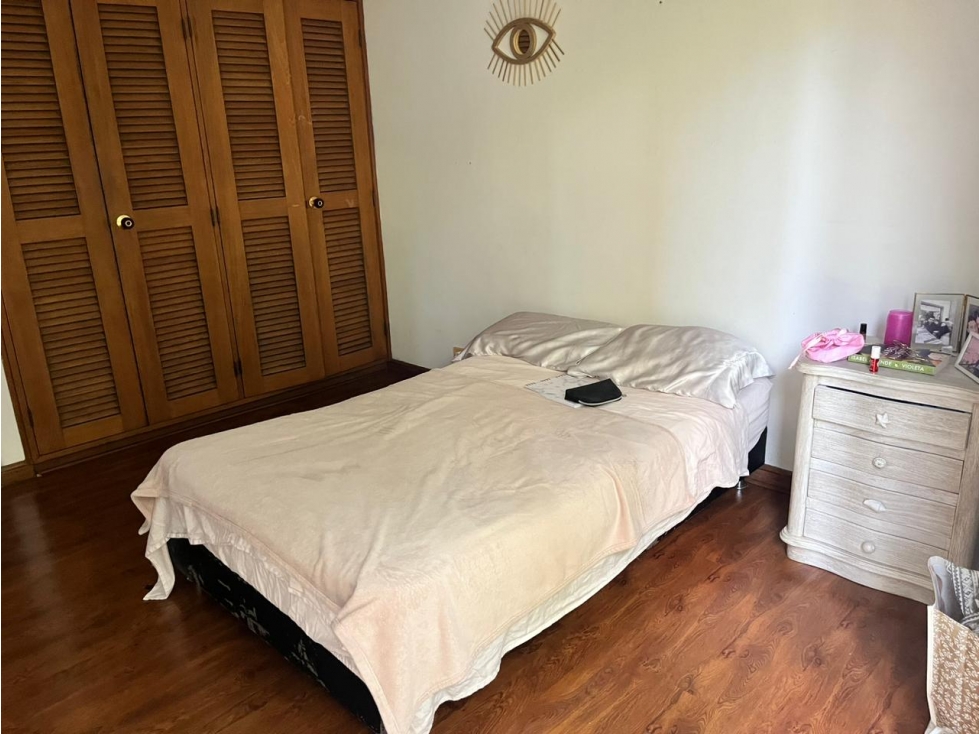 ARRIENDO APARTAMENTO DE AREAS GENEROSAS EN CASTROPOL CCZ — foto 3