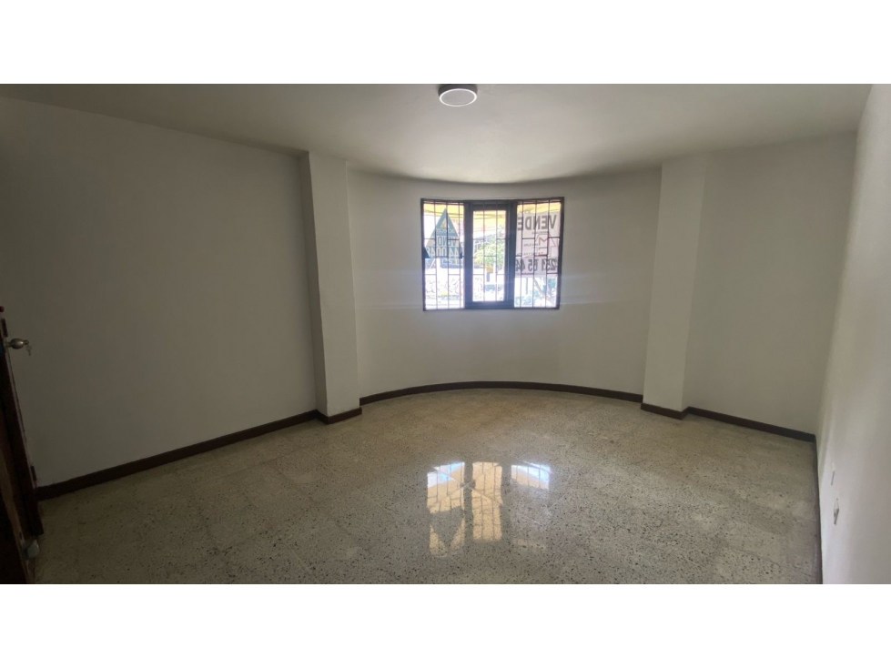 VENTA DE APARTAMENTO EN PRADO CENTRO AREAS GENEROSAS CCZ — foto 2