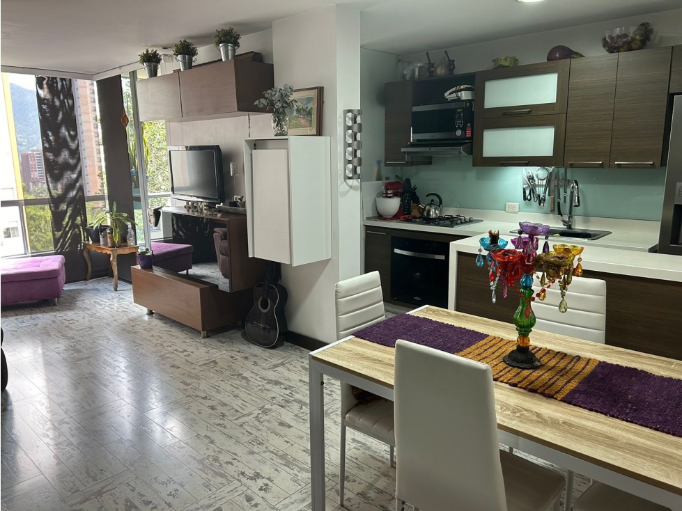 VENTA DE HERMOSO APARTAMENTO EN ENVIGADO ESMERALDAL CCZ — foto 2