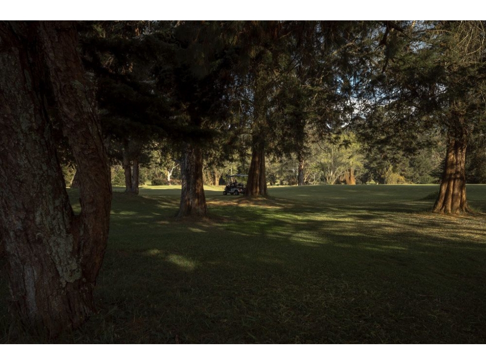 VENTA DE HERMOSO LOTE EN RIONEGRO CON VISTA A CAMPO DE GOLF SRA — foto 3