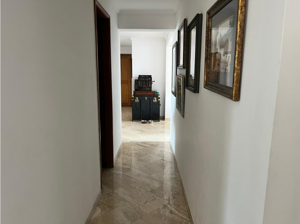 APARTAMENTO PARA ARRIENDO EN BALSOS CON AREAS GENEROSAS CCZ — foto 3