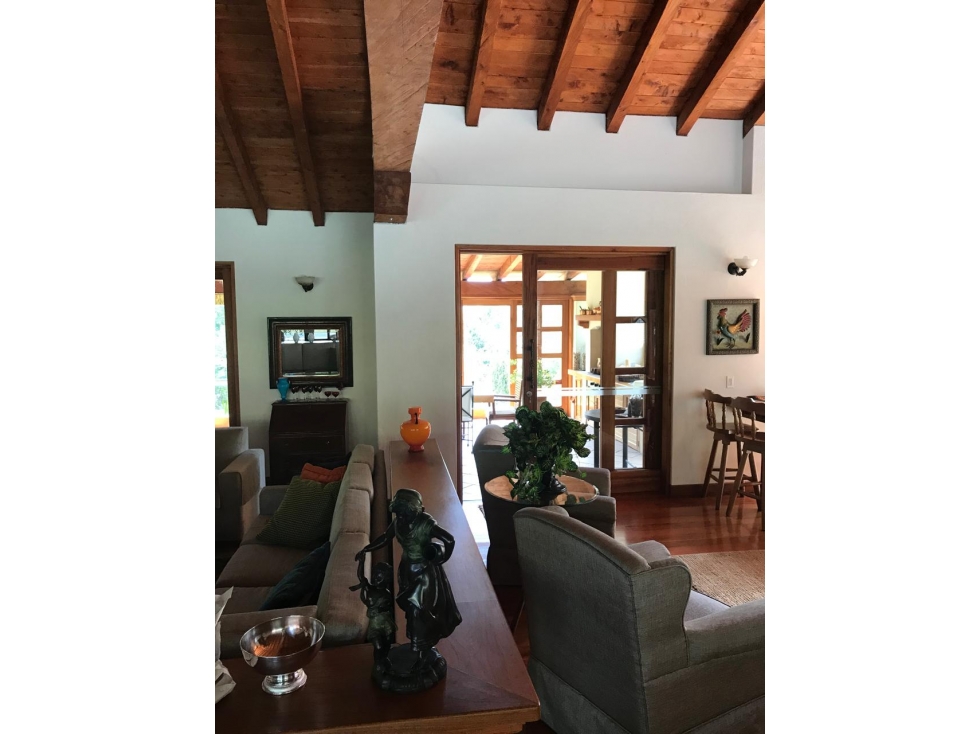CASA EN VENTA EN EL ESCOBERO DE 1 NIVEL HERMOSA CCZ — foto 2