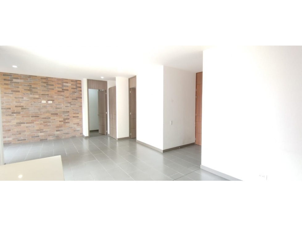 APARTAMENTO MODERNO PARA RENTA EN LOMA DE LAS BRUJAS ENVIGADO CCZ — foto 2