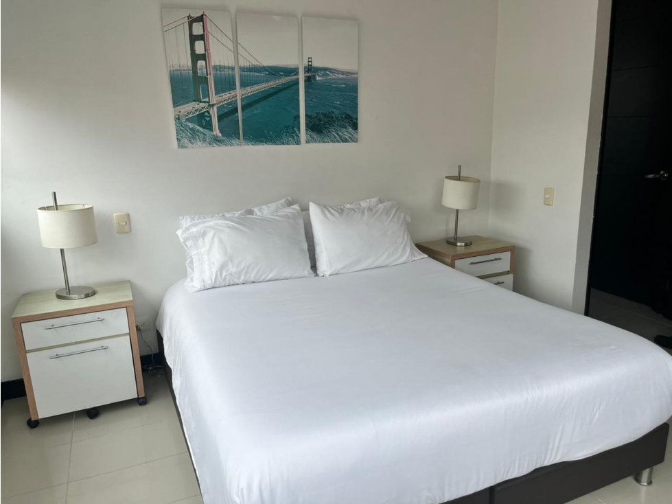 APARTAMENTO AMOBLADO EN ARRIENDO HERMOSO MILLA DE ORO CCZ — foto 5