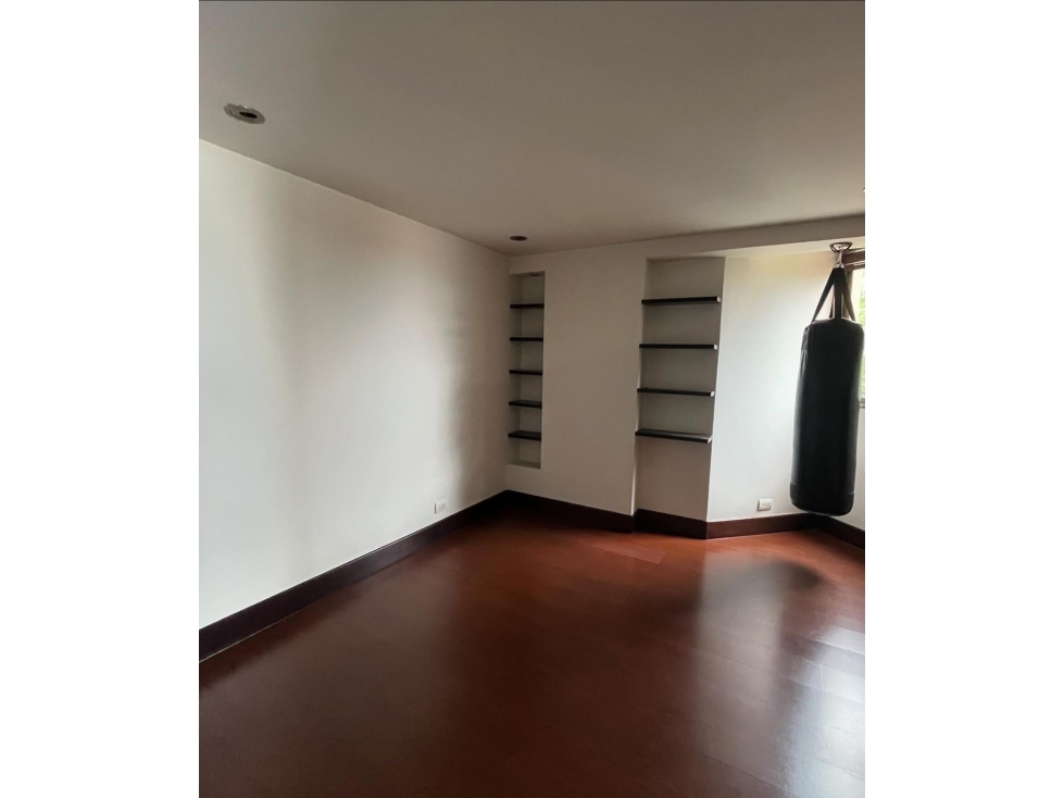 APARTAMENTO EN SITIO TRANQUILO PARA VENTA O RENTA EN PALMAS CCZ — foto 3