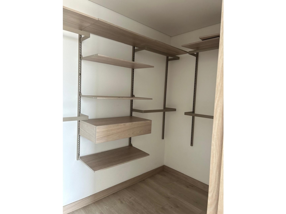 APARTAMENTO EN RENTA PISO ALTO Y CON VISTA NATIVOS CCZ — foto 4