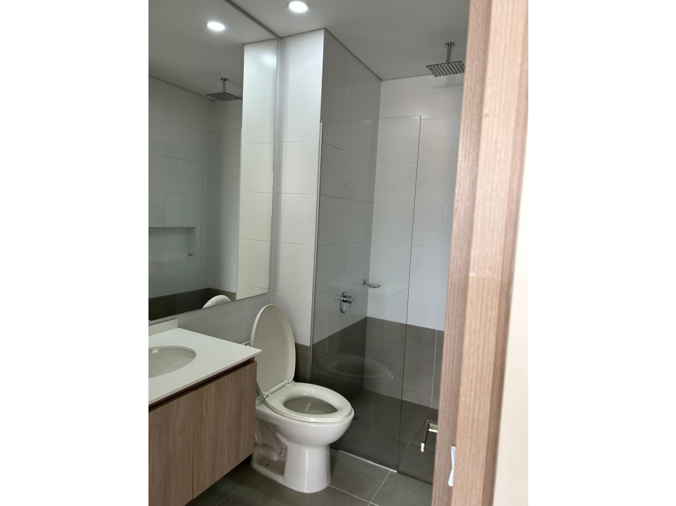 APARTAMENTO EN RENTA PISO ALTO Y CON VISTA NATIVOS CCZ — foto 6