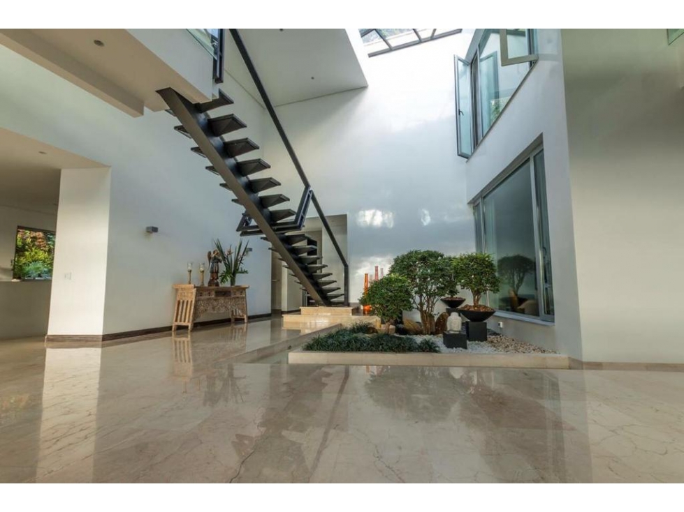 Casa 738 m de LUJO Balcón Vista panorámica .Poblado, La Calera — foto 2