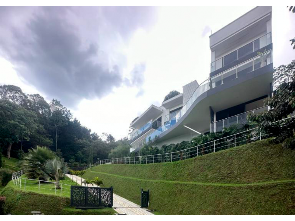 Casa en Venta Poblado Las Palmas Medellín