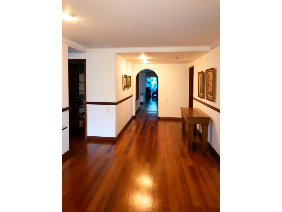 Apartamento en venta 390 m Poblado, Patio Bonito Medellin — foto 6