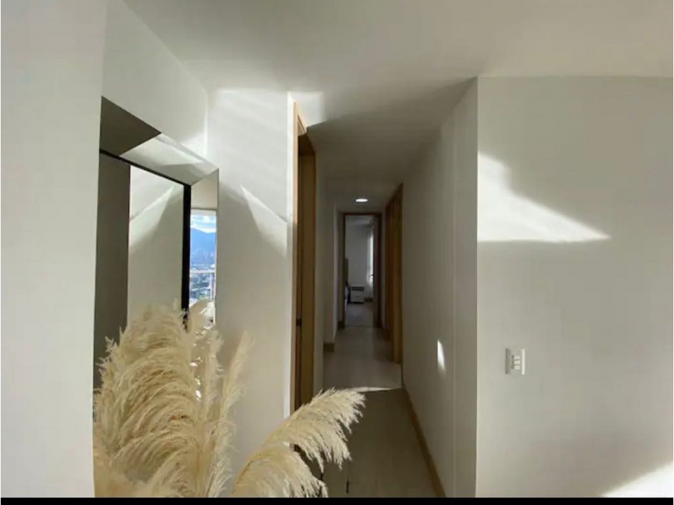 APARTAMENTO EN VENTA EN MEDELLIN - LOMA DEL INDIO — foto 5