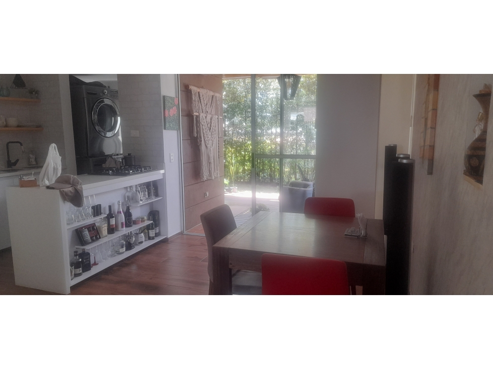 VENTA CASA UNIFAMILIAR EN LA NAVARRA EN BELLO — foto 4