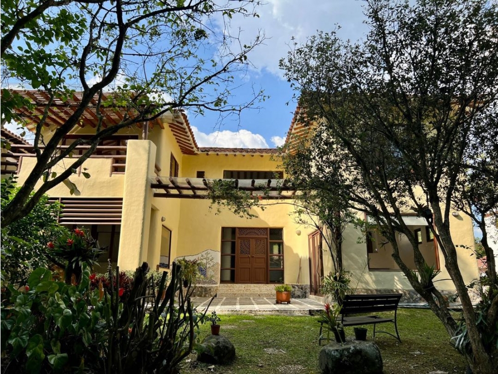 VENTA DE CASA EN LA ESTRELLA - 1
