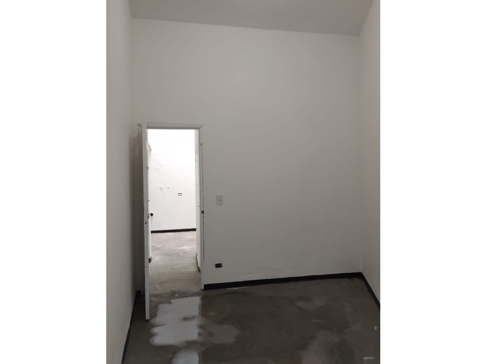Apartamento en Venta Para Remodelar Barrio El Salvador Medellín — foto 4