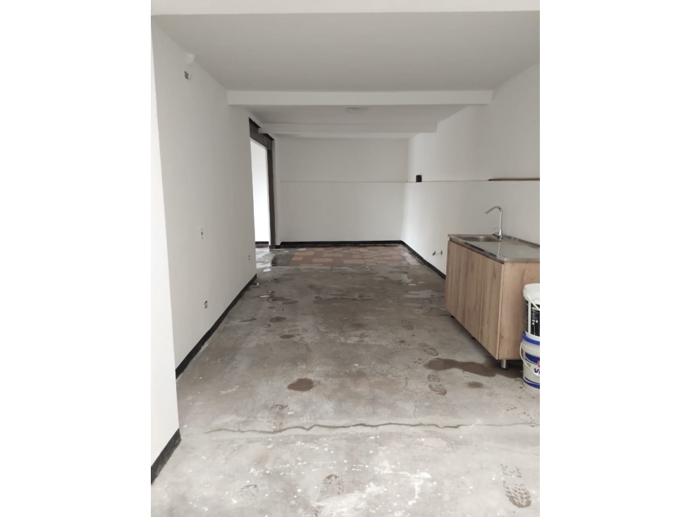 Apartamento en Venta Para Remodelar Barrio El Salvador Medellín — foto 5