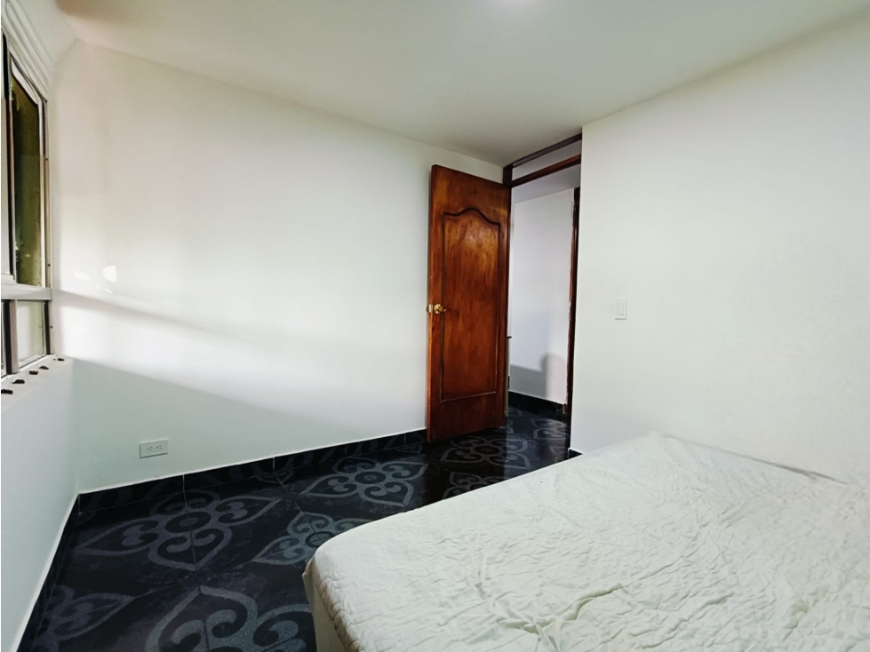 Apartamento en Venta Sector Calasania Parte Alta Medellín - 6