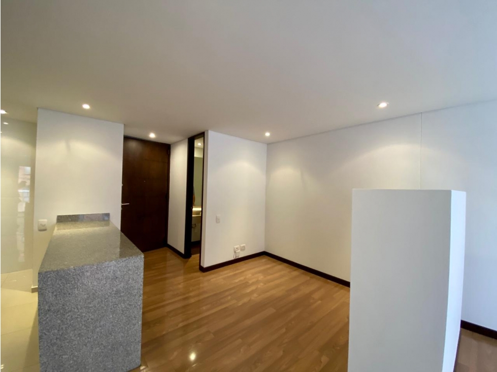 APARTAESTUDIO ESTILO LOFT SANTA PAULA — foto 4