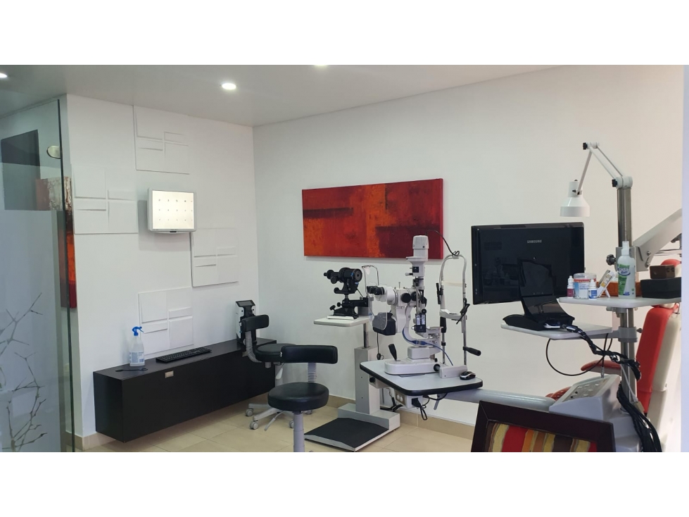 VENDO CONSULTORIO EN CLINICA LA SABANA - MI/F — foto 3