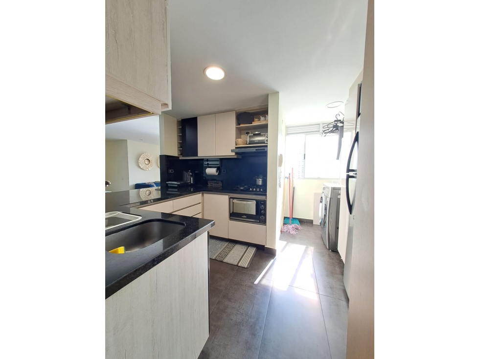 VENTA DE HERMOSO APARTAMENTO EN SABANETA CCZ