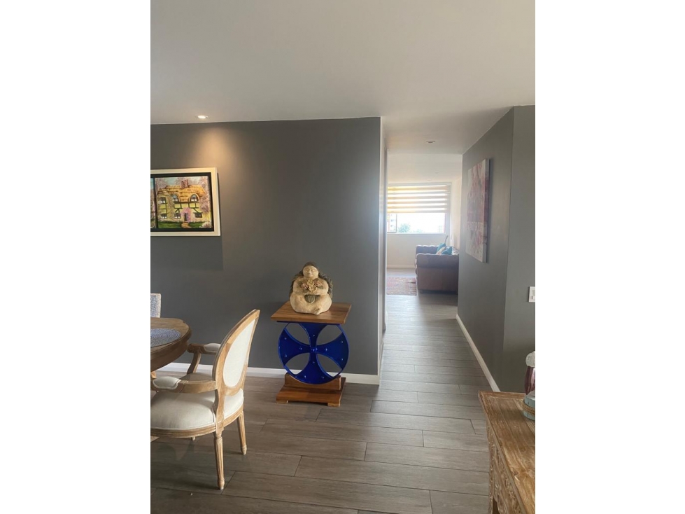 VENTA DE HERMOSO APARTAMENTO EN EL POBLADO REMODELADO LSO