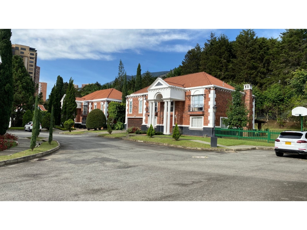 VENTA DE CASA CAMPESTRE AMOBLADA EN LA CIUDAD SECTOR TESORO CCZ