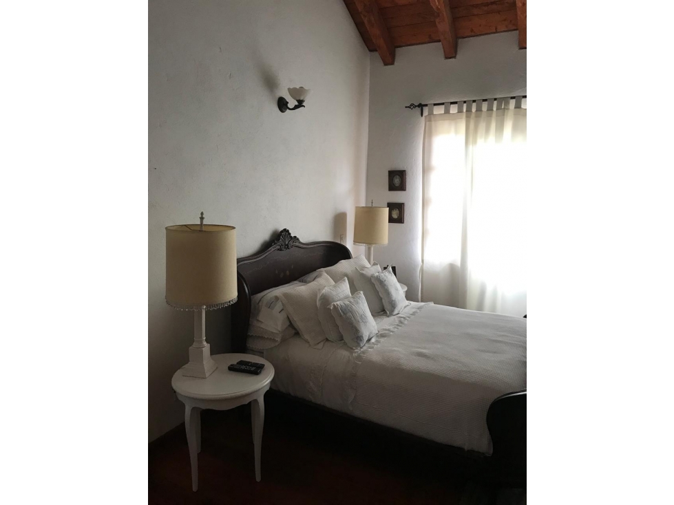 CASA EN VENTA EN EL ESCOBERO DE 1 NIVEL HERMOSA CCZ