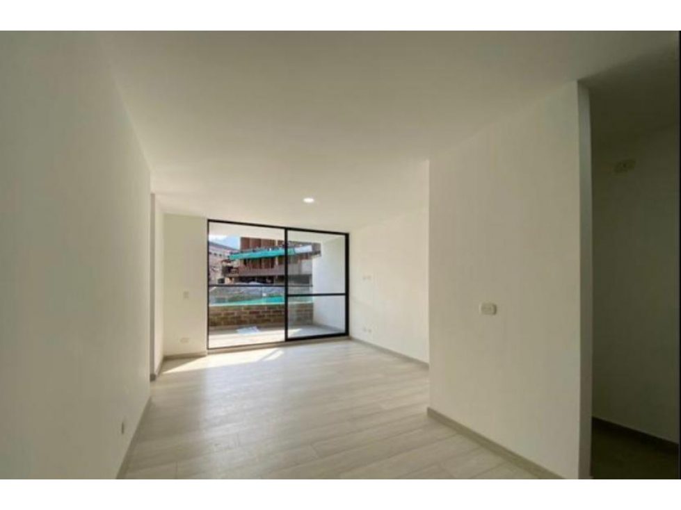 VENTA DE HERMOSO APARTAMENTO EN EL RETIRO MEL — foto 3