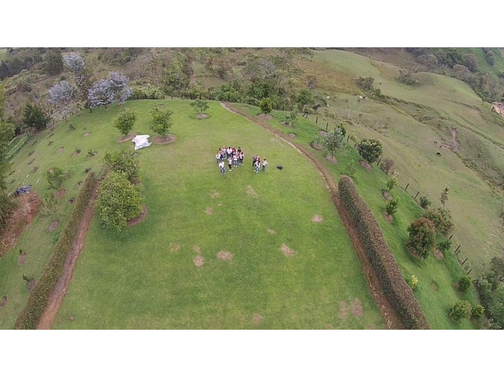CMCA VENTA FINCA MARINILLA VIA EL PEÑOL, ANTIOQUIA, COLOMBIA — foto 3
