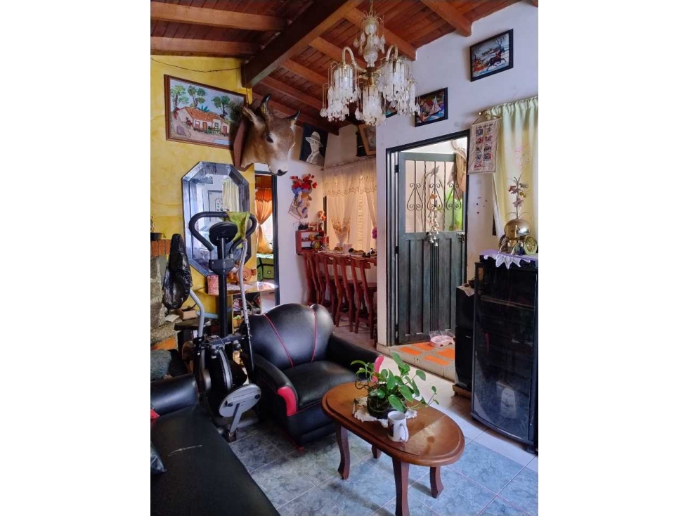 SE VENDE APTO GUARNE, ANT.PROPIEDAD HORIZONTAL 3 PISO POR ESCALAS - 3