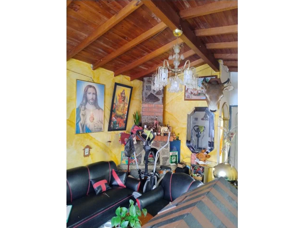 SE VENDE APTO GUARNE, ANT.PROPIEDAD HORIZONTAL 3 PISO POR ESCALAS - 4