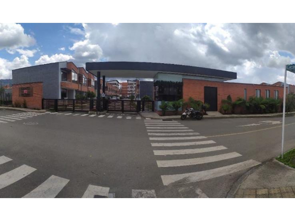 LOTE EN VENTA LA CEJA