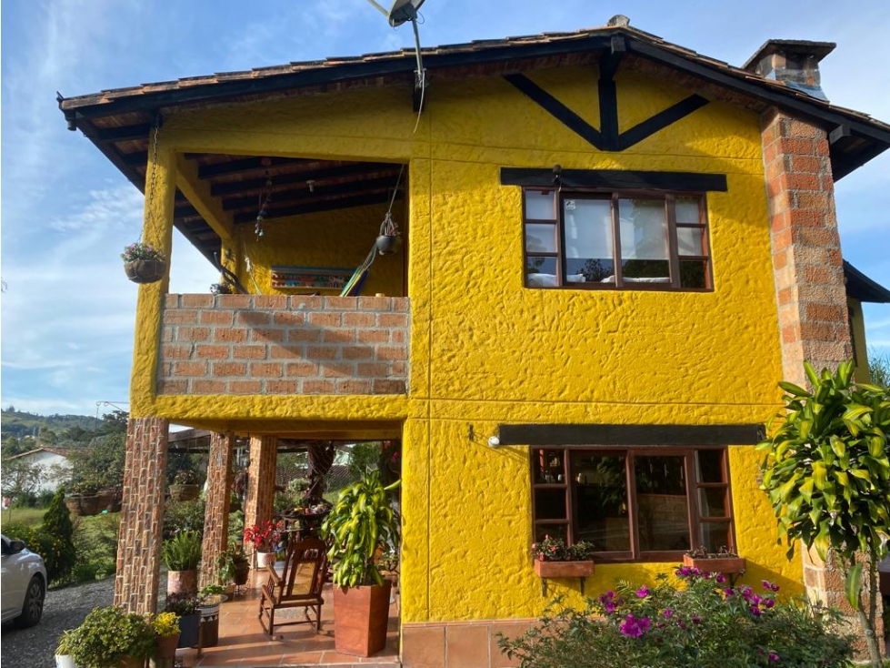 CASA FINCA EN VENTA LA CEJA