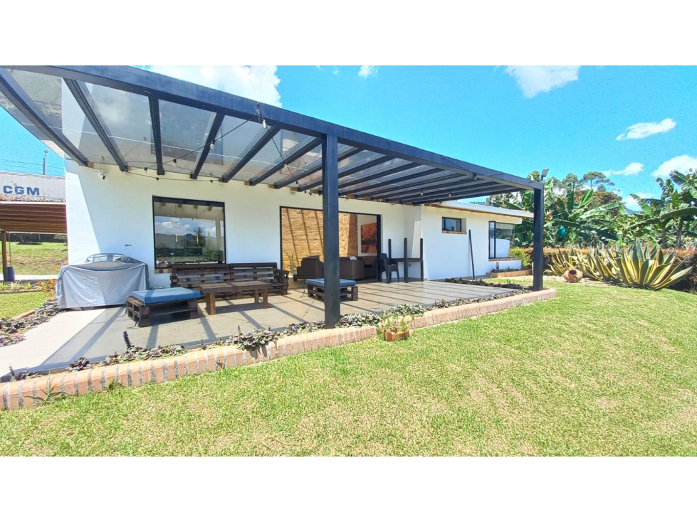 FINCA EN VENTA EN LA CEJA APTA PARA AIRBNB