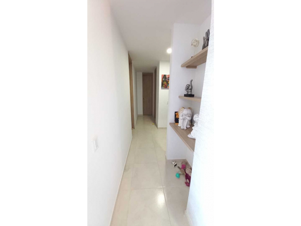 APARTAMENTO DUPLEX AMOBLADO EN VENTA EN GUATAPE - MALECON - 5
