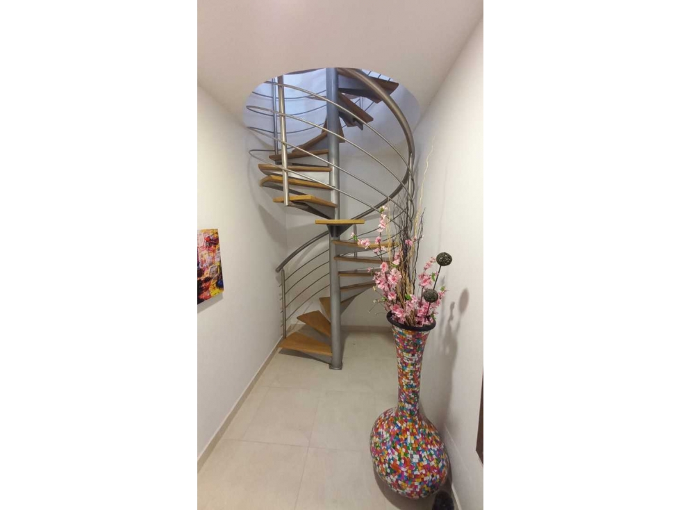 APARTAMENTO DUPLEX AMOBLADO EN VENTA EN GUATAPE - MALECON - 6
