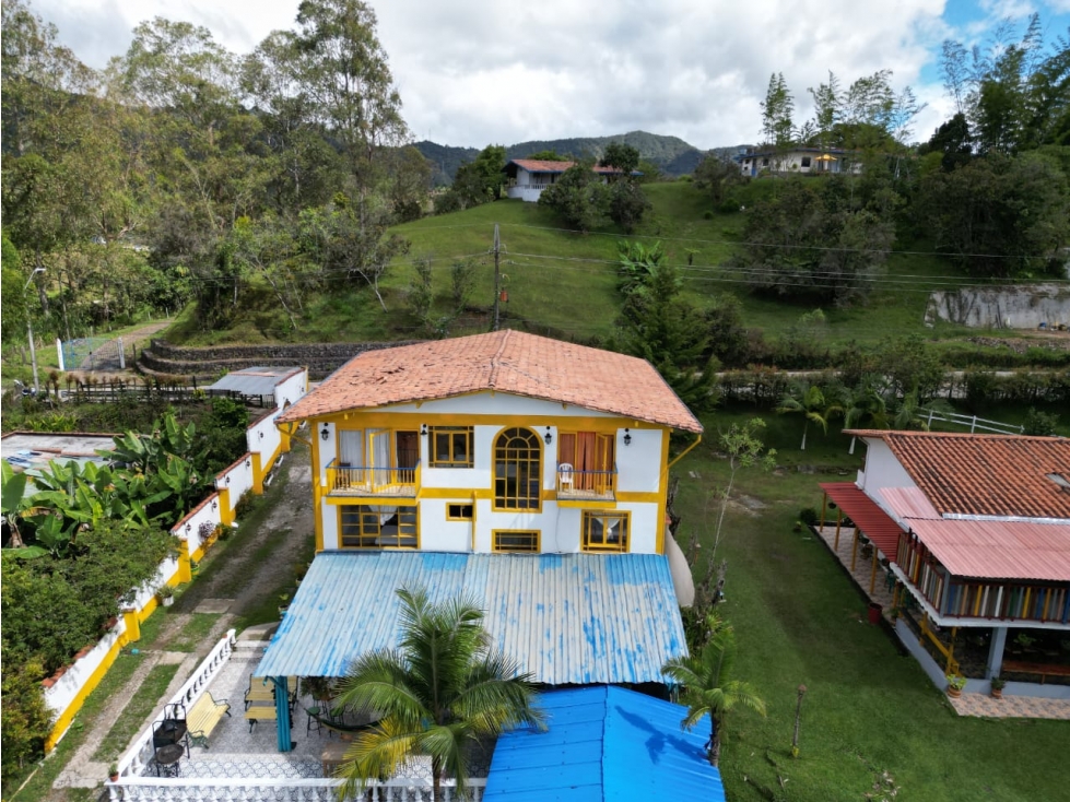 HOTEL AMOBLADO EN VENTA GUATAPÉ - 3