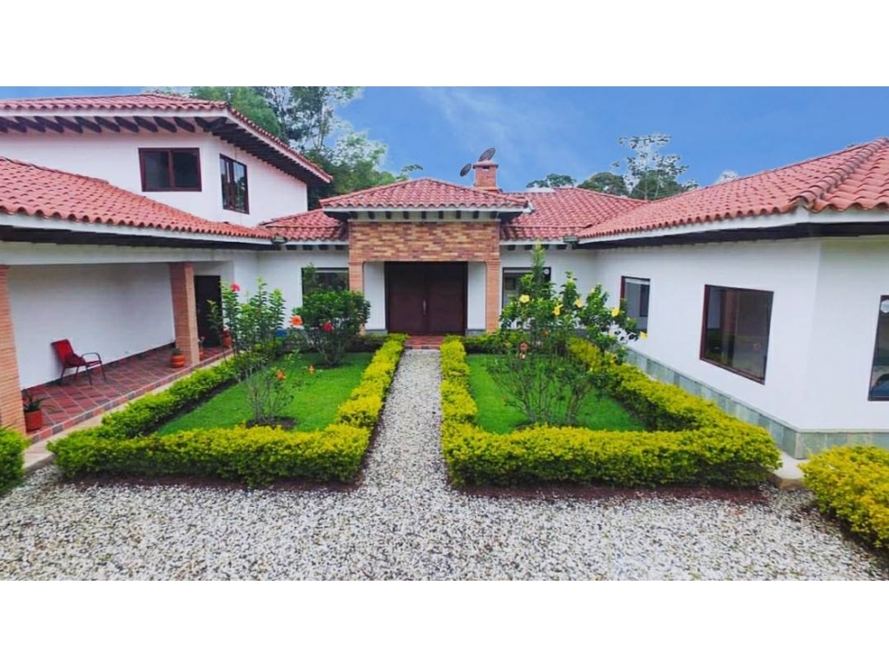 FINCA EN VENTA LA CEJA