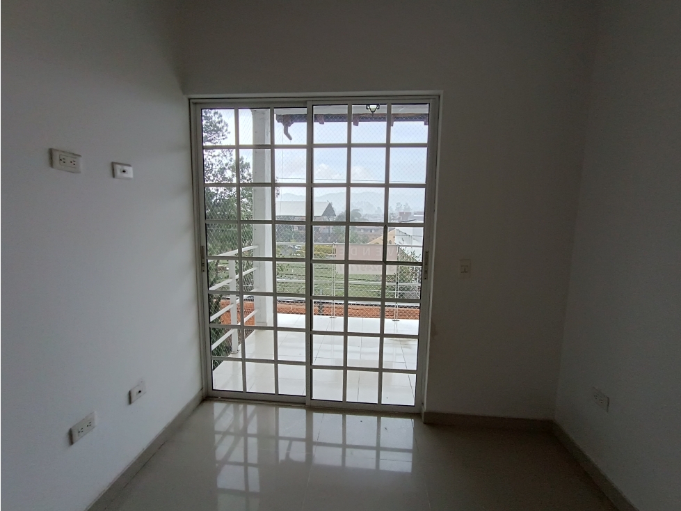 APARTAMENTO EN VENTA LA CEJA — foto 2