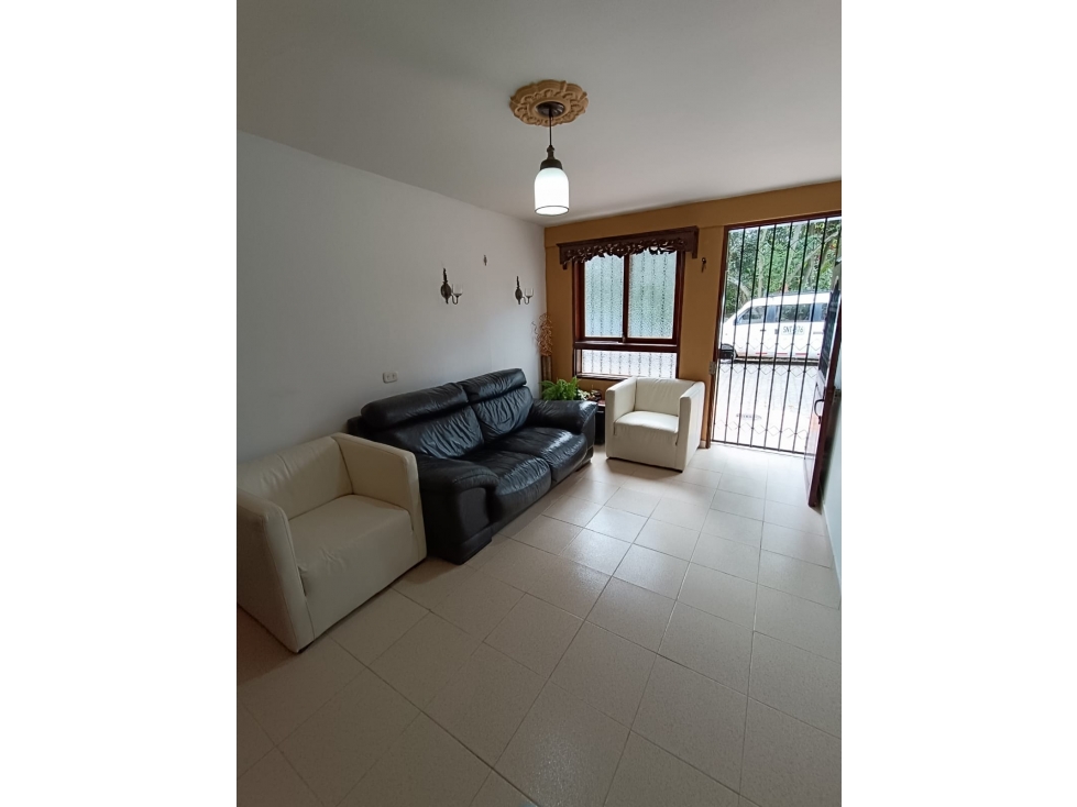 CASA UNIFAMILIAR EN VENTA EN LA CEJA — foto 4