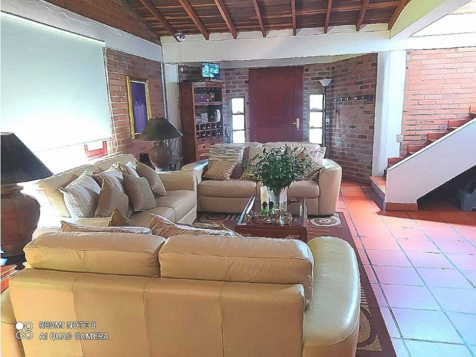 CASA CAMPESTRE EN VENTA EN GUARNE, A SOLO 10 MINUTOS DEL AEROPUERTO — foto 6