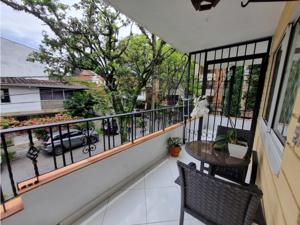 Apartamento en venta en Estadio Suramericana 2do piso 200 mt²