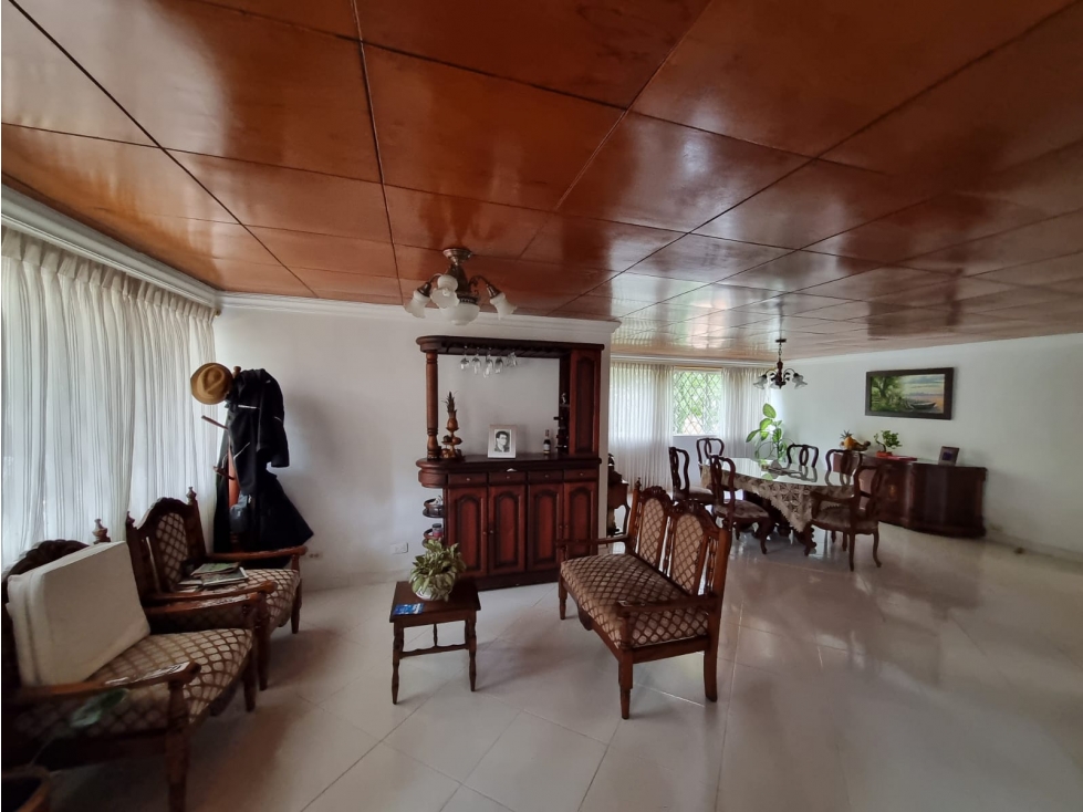 Apartamento en venta en Estadio Suramericana 2do piso 200 mt² — foto 4