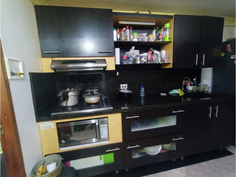 CASA EN VENTA EN BELLO BARRIO FLORIDA. !PRIMER PISO! - 2