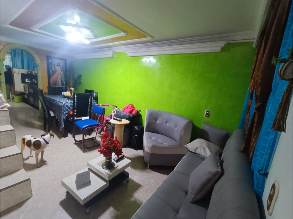 CASA EN VENTA EN BELLO BARRIO FLORIDA. !PRIMER PISO! - 6