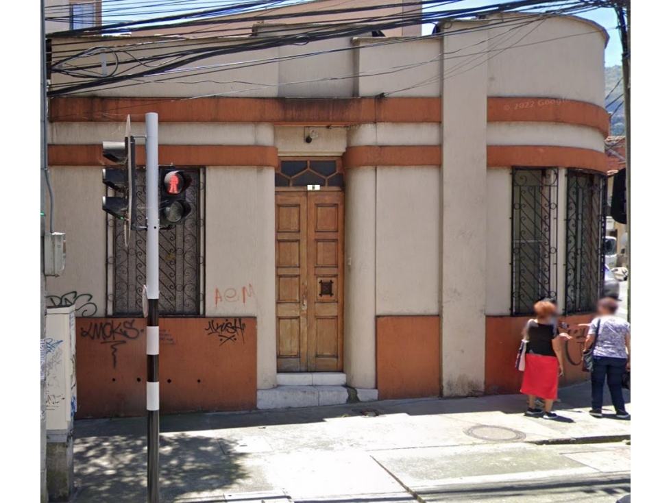 VENTA CASALOTE ESQUINERO, BARRIO BOSTON, MEDELLIN