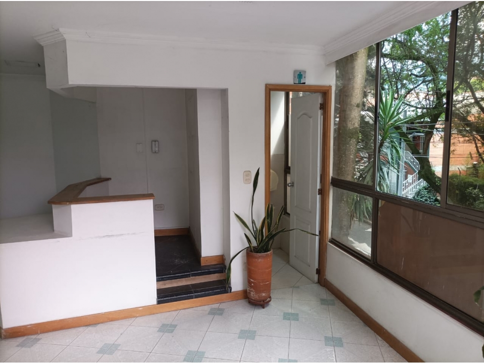 VENTA DE LOCAL COMERCIAL EN ENVIGADO BARRIO EL DORADO - 4