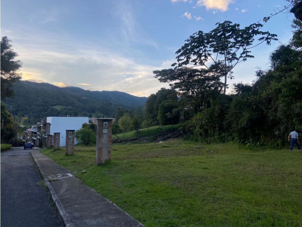 Vendo lote en el retiro Unidad Cerrada — foto 6