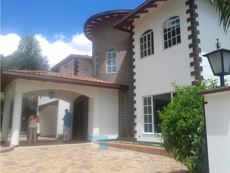 VENTA CASA CAMPESTRE EN EL ESCOBERO, ENVIGADO